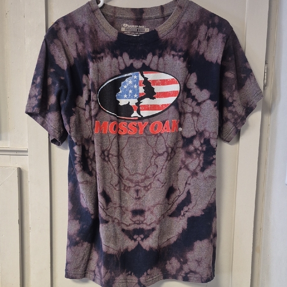 Mossy Oak Other - Mossy Oak Tie-Dye Short Sleeve Tee - Black and Purple